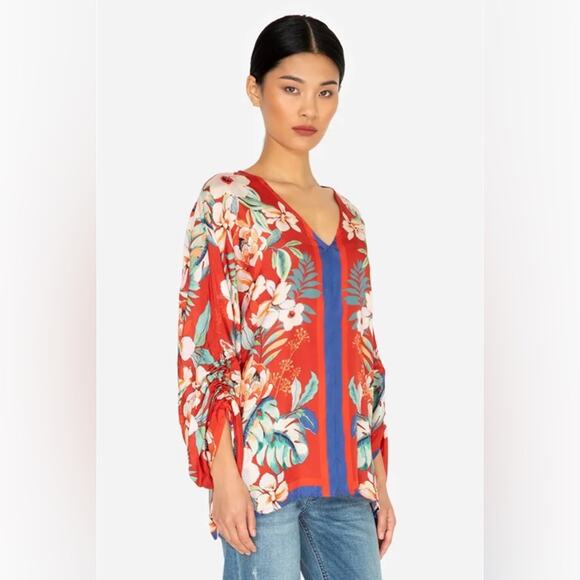 Johnny Was Evy Red Floral 100% Silk Blouse Medium Balloon Sleeve Lightweight - Picture 11 of 14